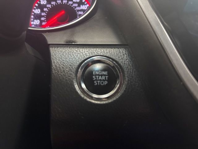 Used 2019 Toyota Camry XSE FWD image 15