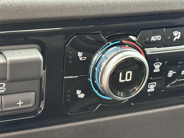 New 2025 GMC Sierra 2500 SLT image 21