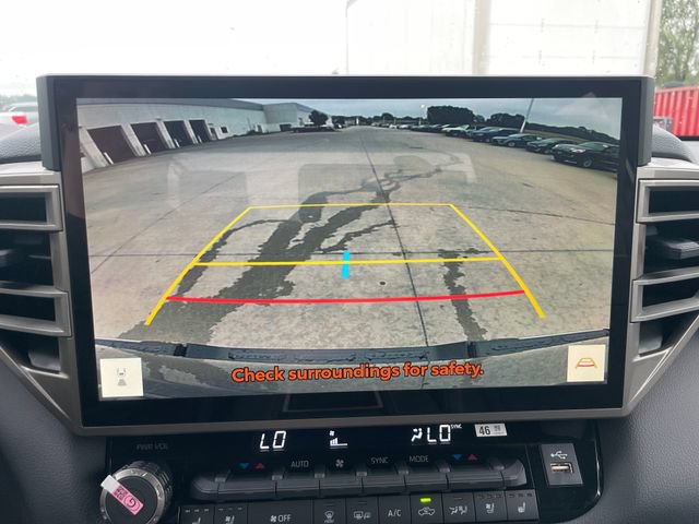 New 2026 Toyota Tundra Limited w/ Power Package AWD/4WD image 15
