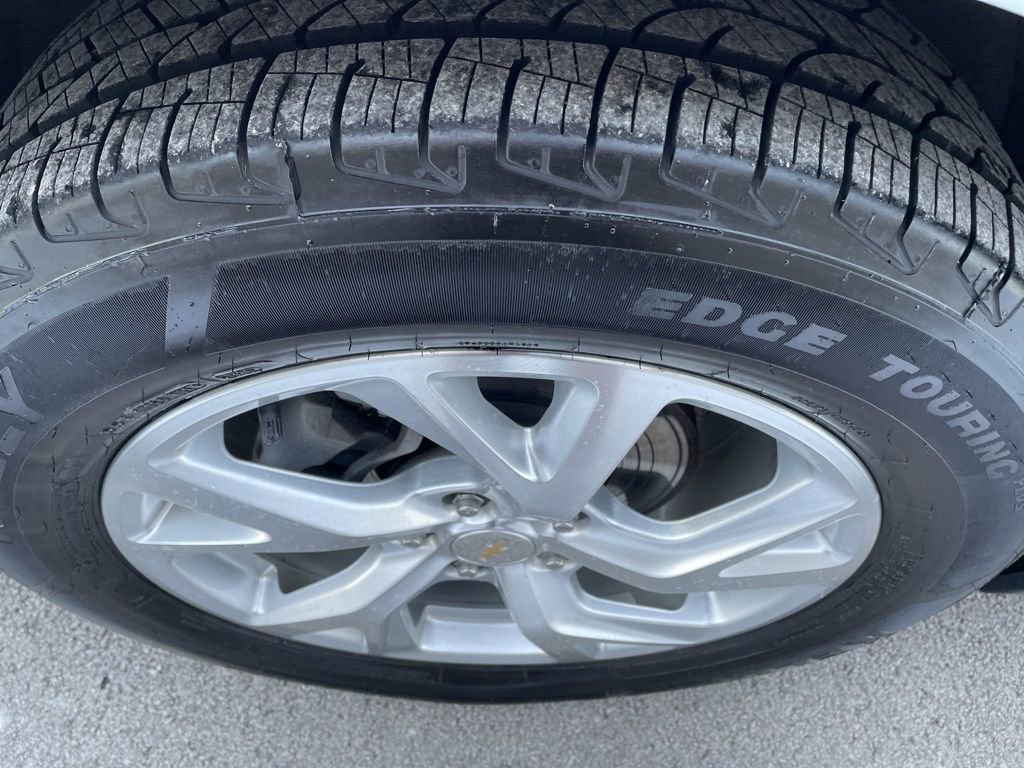 Used 2020 Chevrolet Equinox Premier w/ LPO, Floor Liner Package image 27