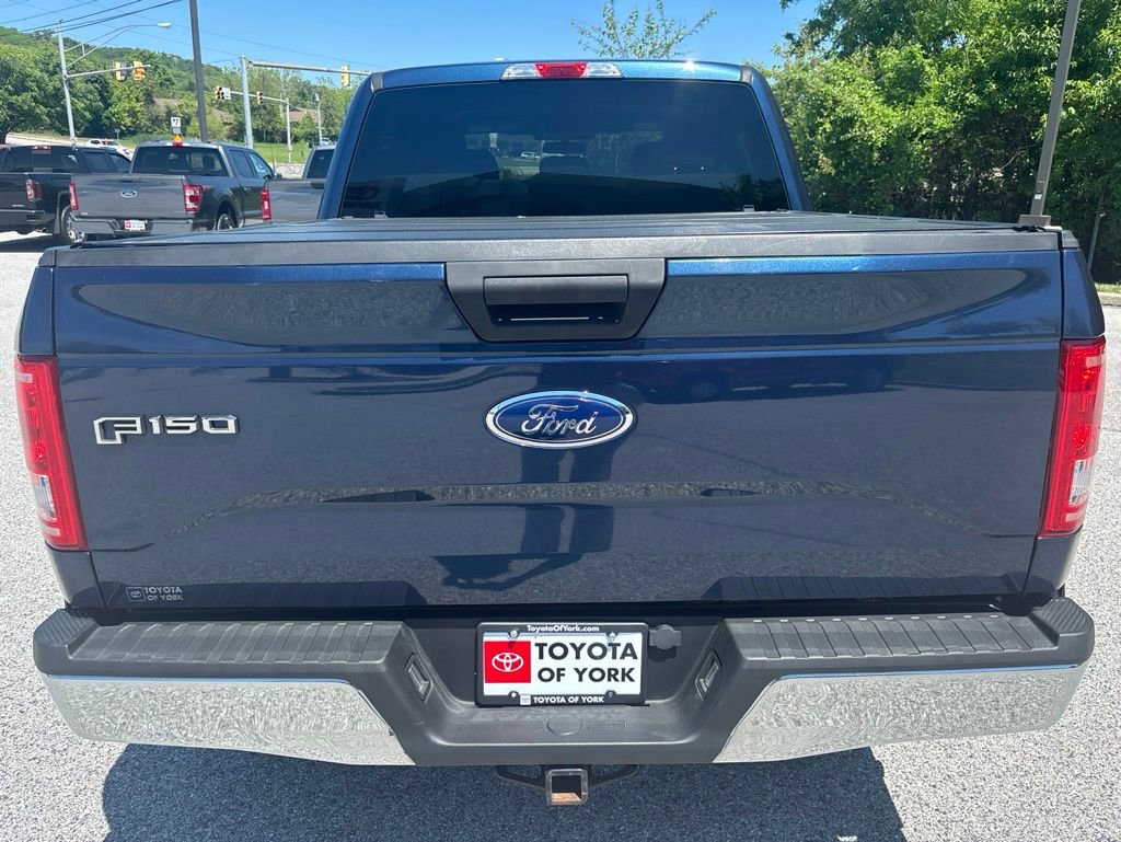 Used 2017 Ford F150 XLT AWD/4WD image 4