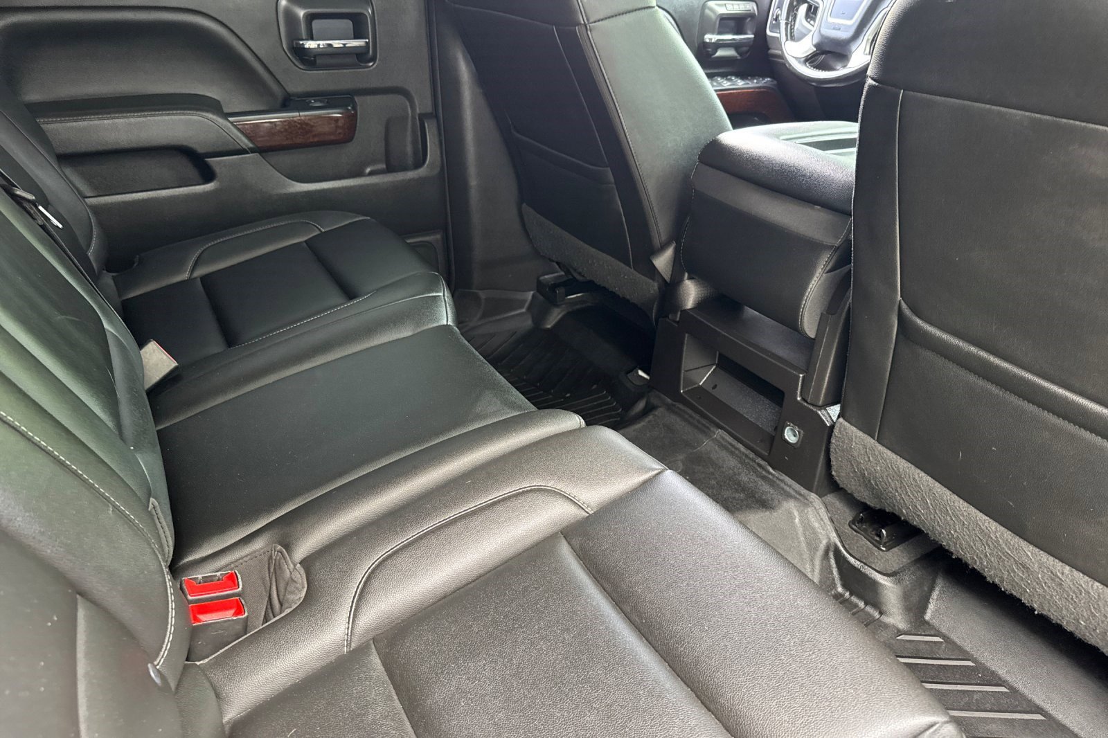 Used 2018 GMC Sierra 1500 SLT w/ SLT Premium Package RWD image 30