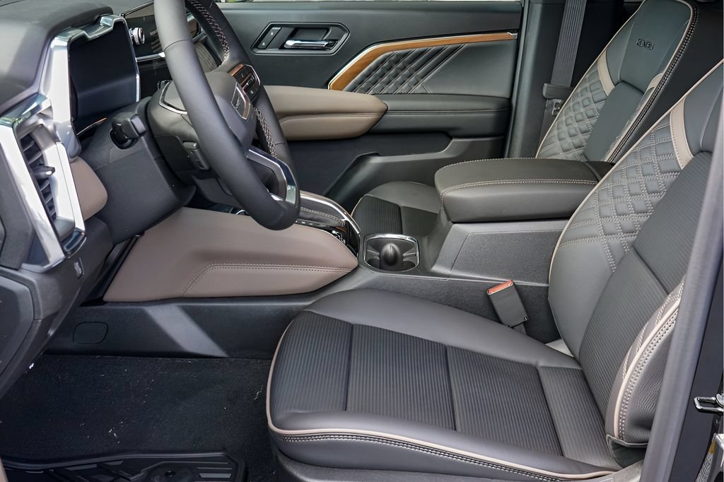 New 2026 GMC Canyon Denali AWD/4WD image 10