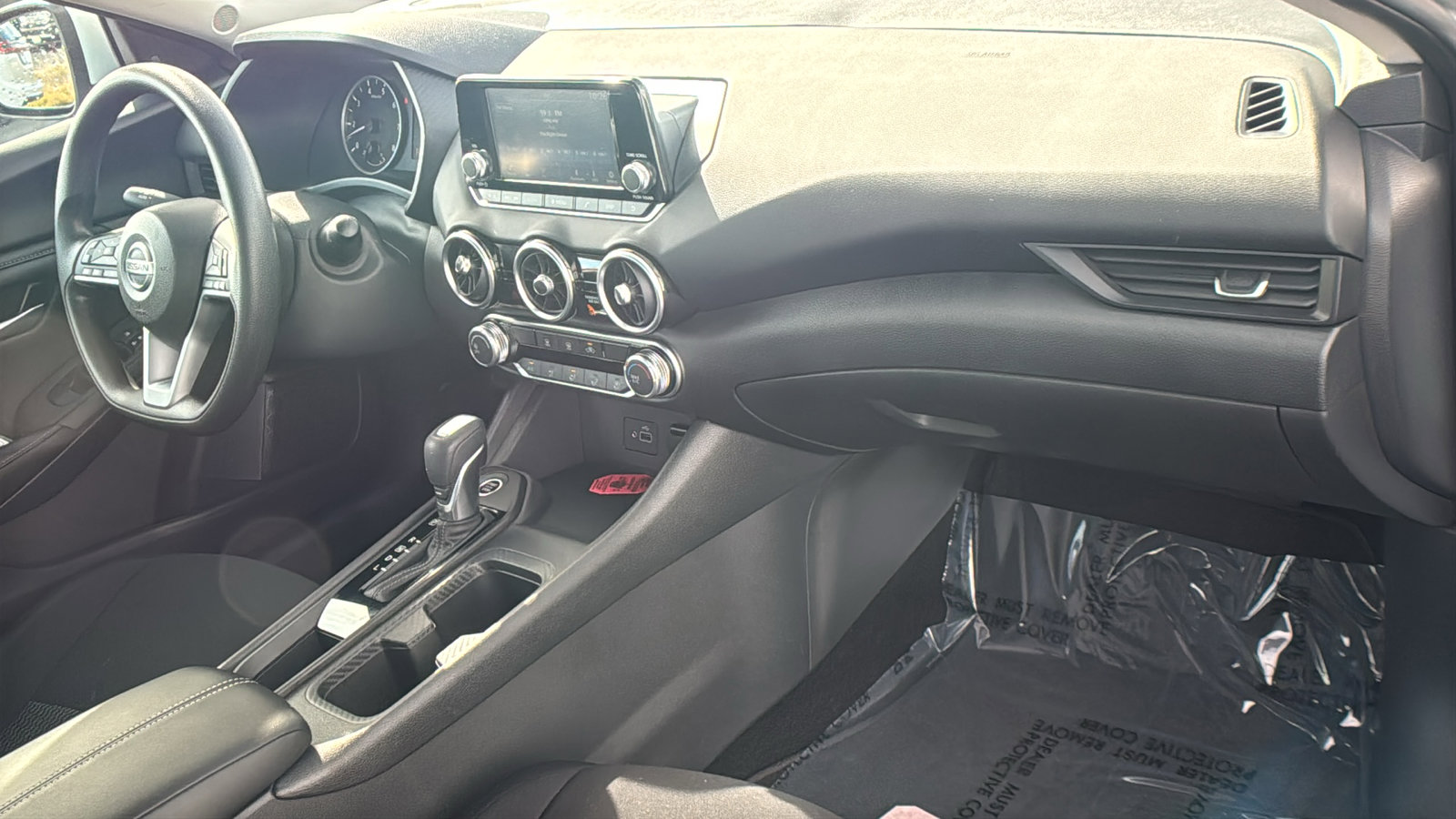 Used 2023 Nissan Sentra S image 11