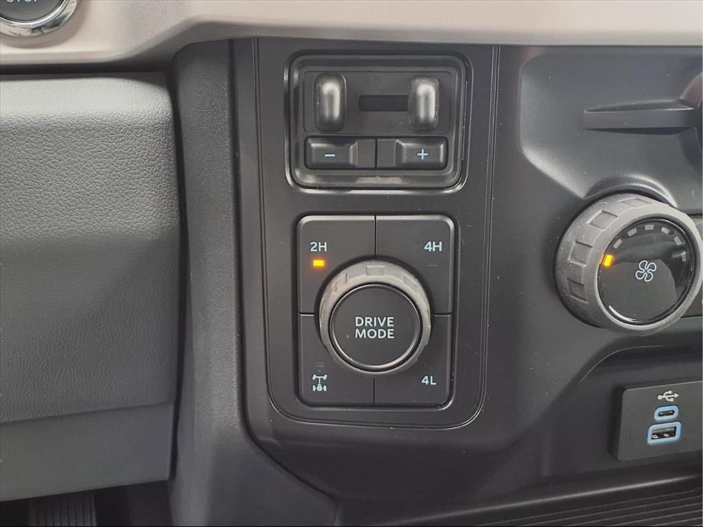 New 2026 Ford F250 XLT w/ XLT Premium Package image 10