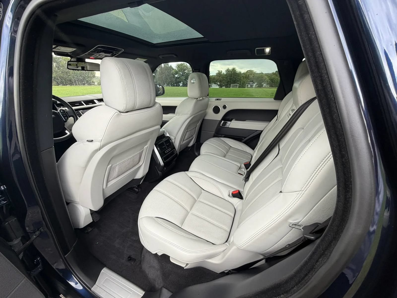 Used 2016 Land Rover Range Rover Sport HSE AWD/4WD image 71