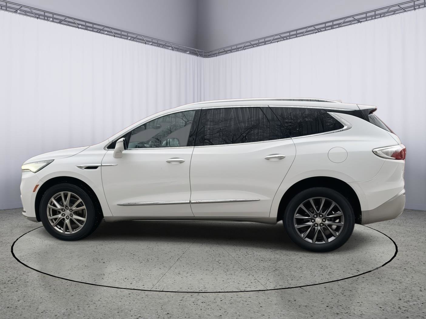 Used 2022 Buick Enclave Premium image 4