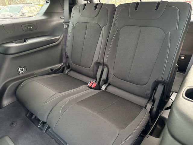 New 2025 Jeep Grand Cherokee L Laredo w/ Luxury Tech Group I image 22