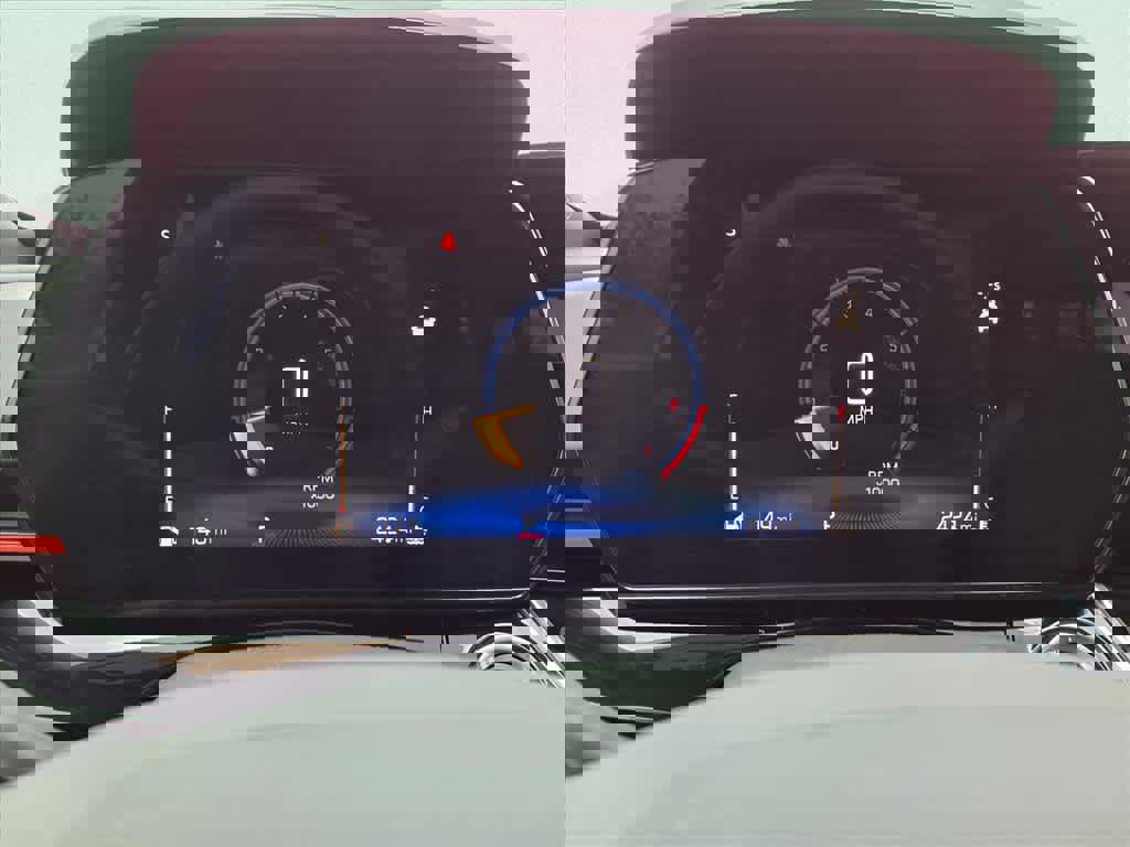 Used 2025 Chevrolet Trax RS w/ Sunroof Package image 25