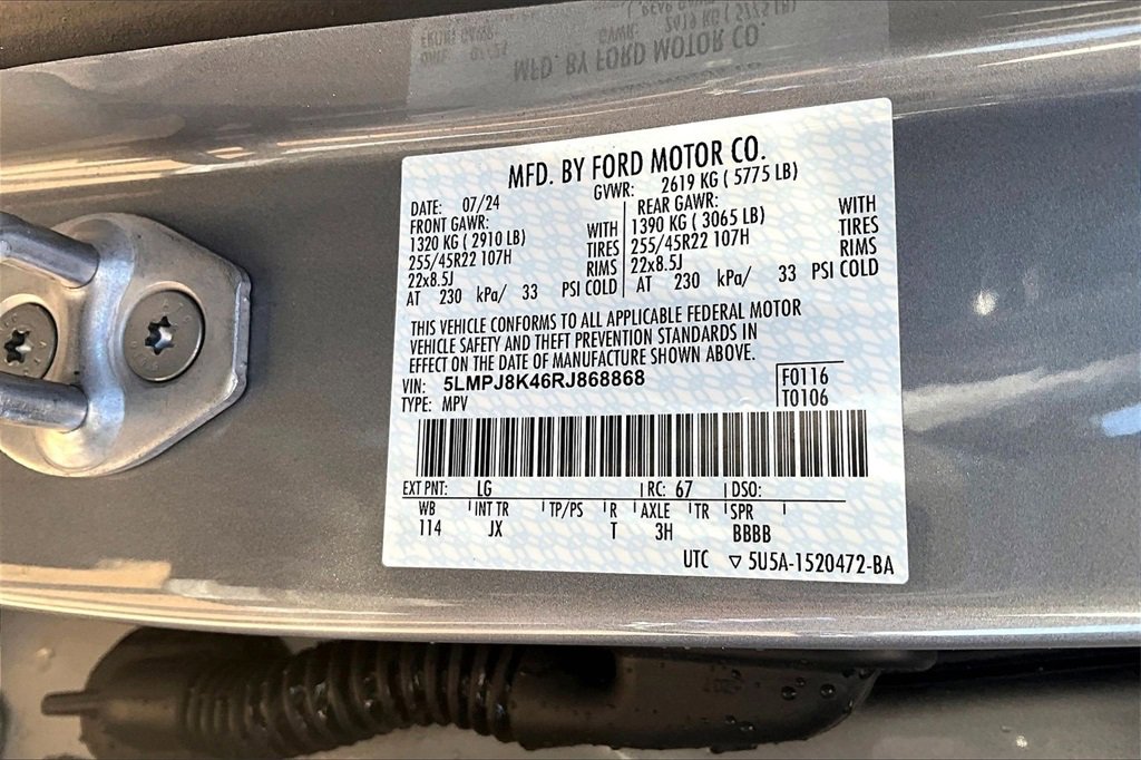 Used 2024 Lincoln Nautilus Reserve w/ Equipment Group 202A image 33