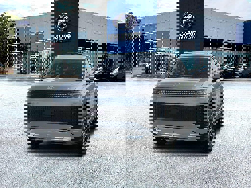 New 2026 Hyundai Ioniq 9 SE image 2