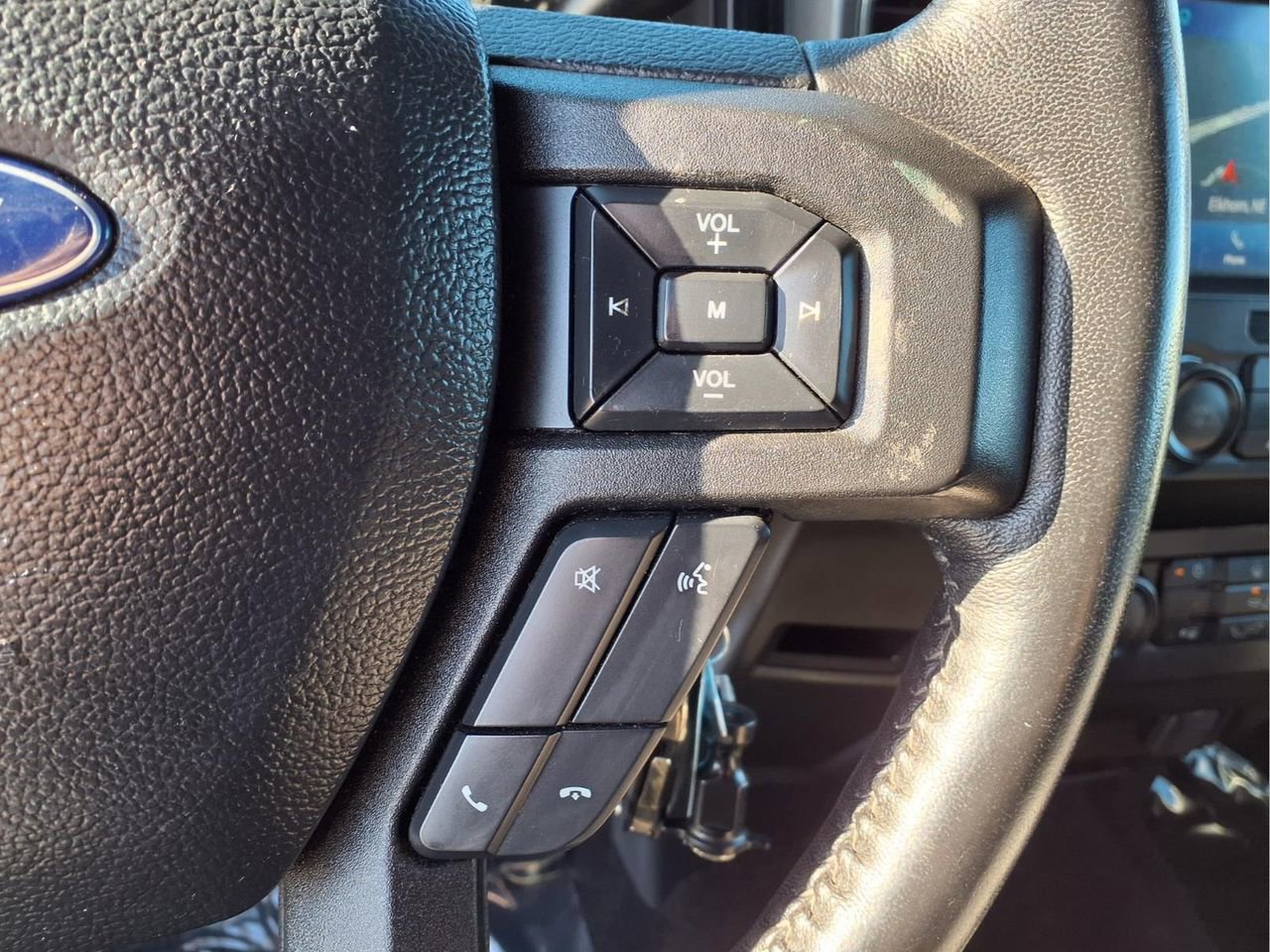 Used 2019 Ford F150 XLT w/ Equipment Group 302A Luxury image 22