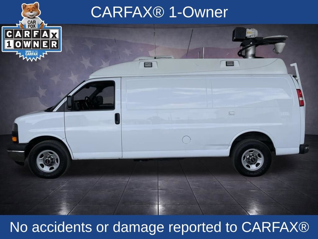 Used 2014 GMC Savana 3500 Extended image 2