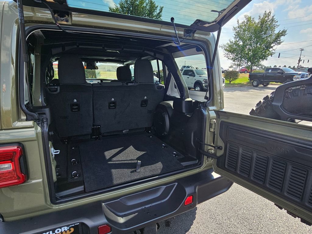 New 2025 Jeep Wrangler Willys image 31