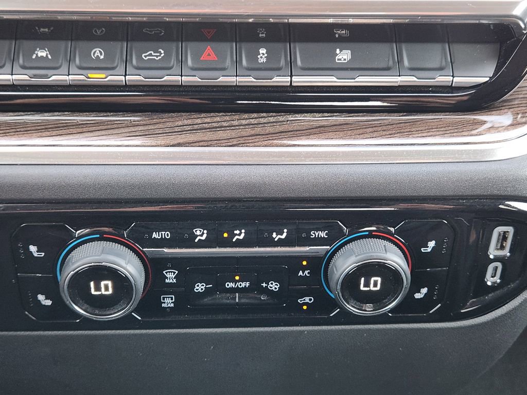 Certified 2025 Chevrolet Silverado 1500 LT image 20