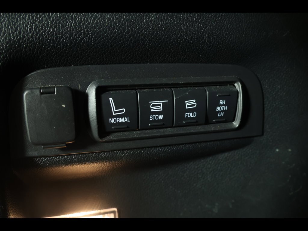 Used 2018 Ford Explorer Sport image 27