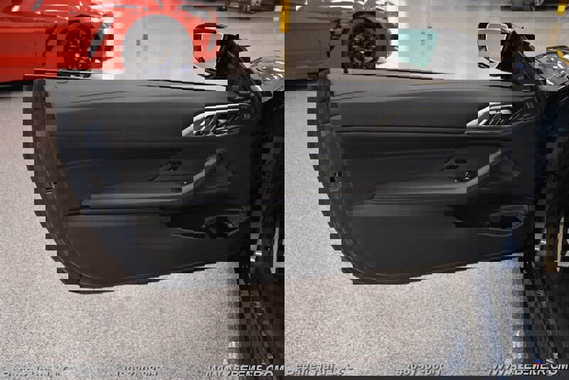 Used 2025 BMW M440i Convertible image 28