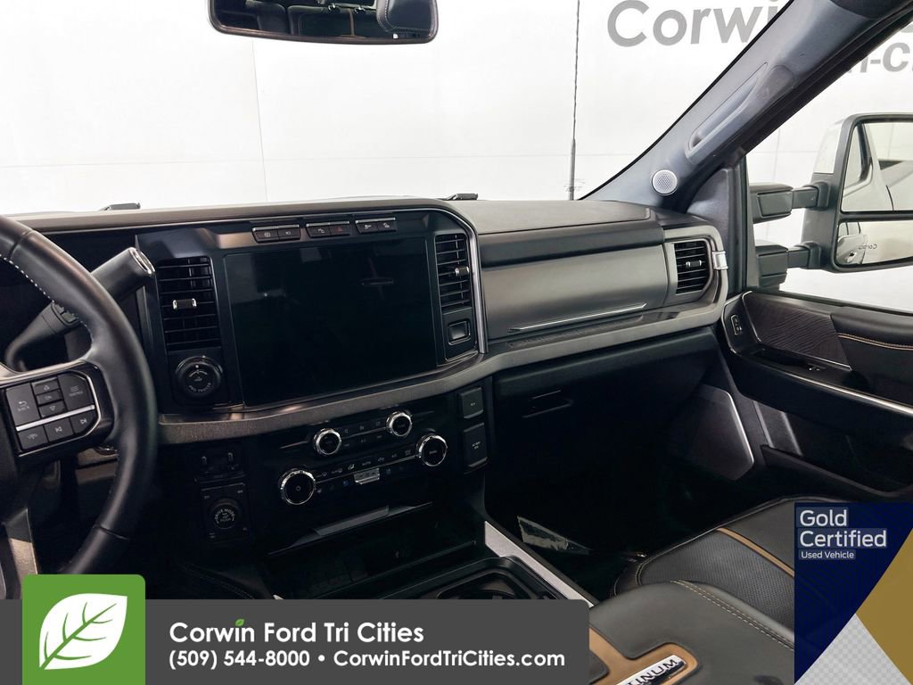 Used 2024 Ford F350 Platinum w/ Tremor Off-Road Package AWD/4WD image 29