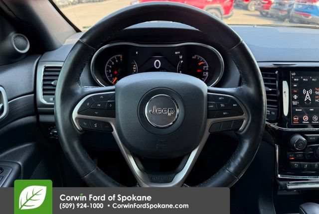 Used 2020 Jeep Grand Cherokee Altitude AWD/4WD image 23