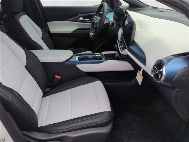 Certified 2026 Chevrolet Equinox EV LT FWD image 29
