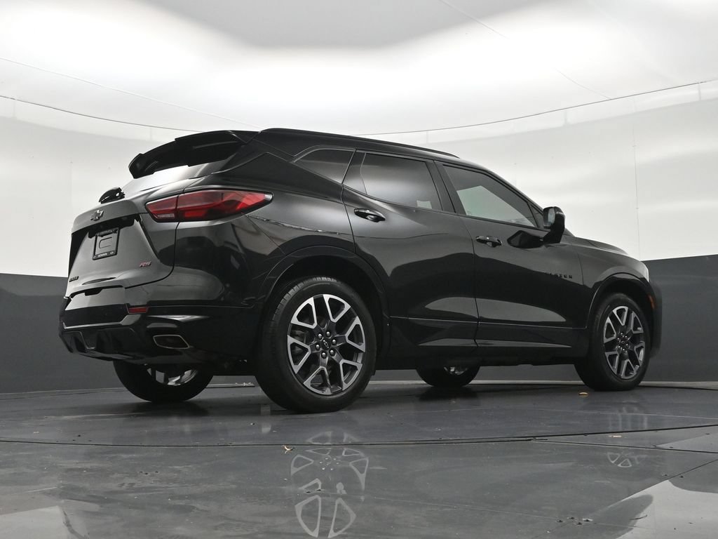 Used 2023 Chevrolet Blazer RS FWD image 27