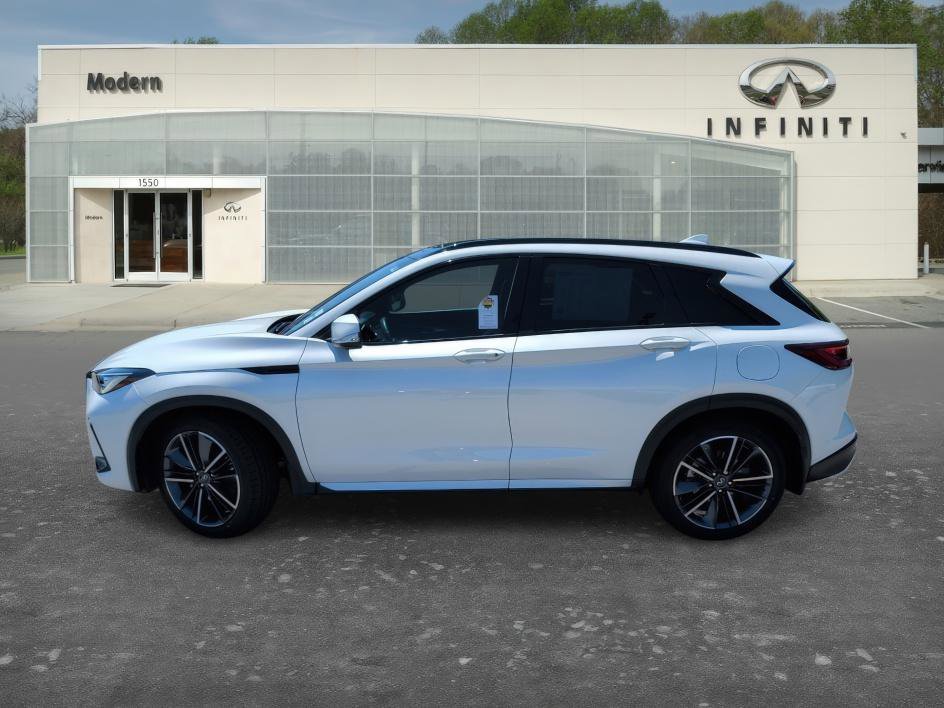 Used 2023 INFINITI QX50 Sport image 6
