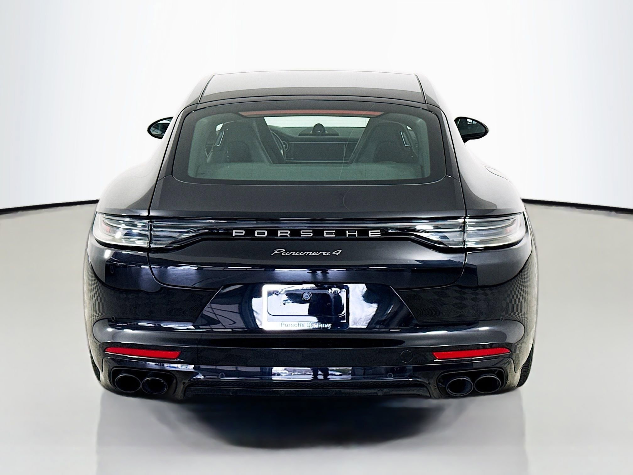 Certified 2023 Porsche Panamera 4 image 10