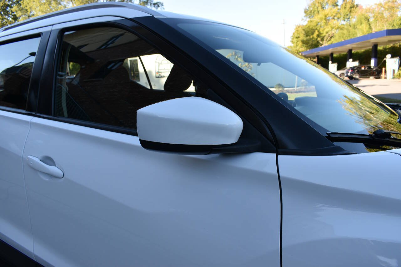 Used 2022 Nissan Kicks SV FWD image 31