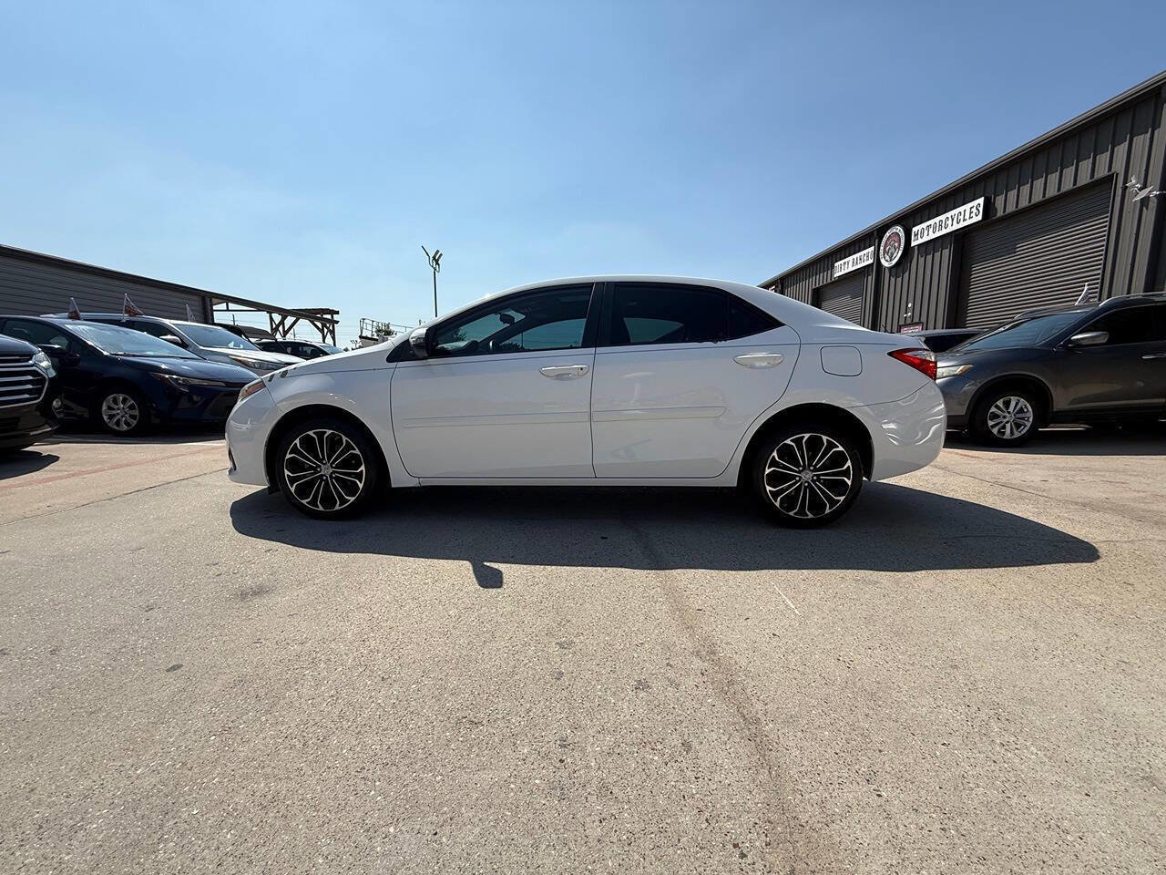 Used 2016 Toyota Corolla S image 34