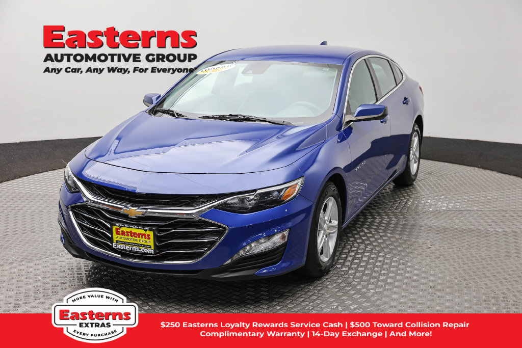 Used 2023 Chevrolet Malibu LT FWD image 1