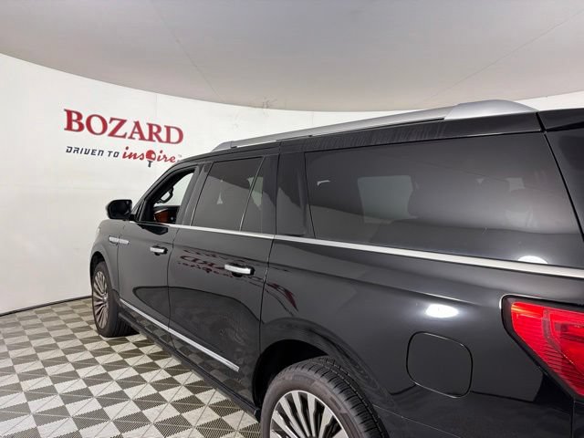 Used 2018 Lincoln Navigator L Reserve w/ Technology Package AWD/4WD image 9