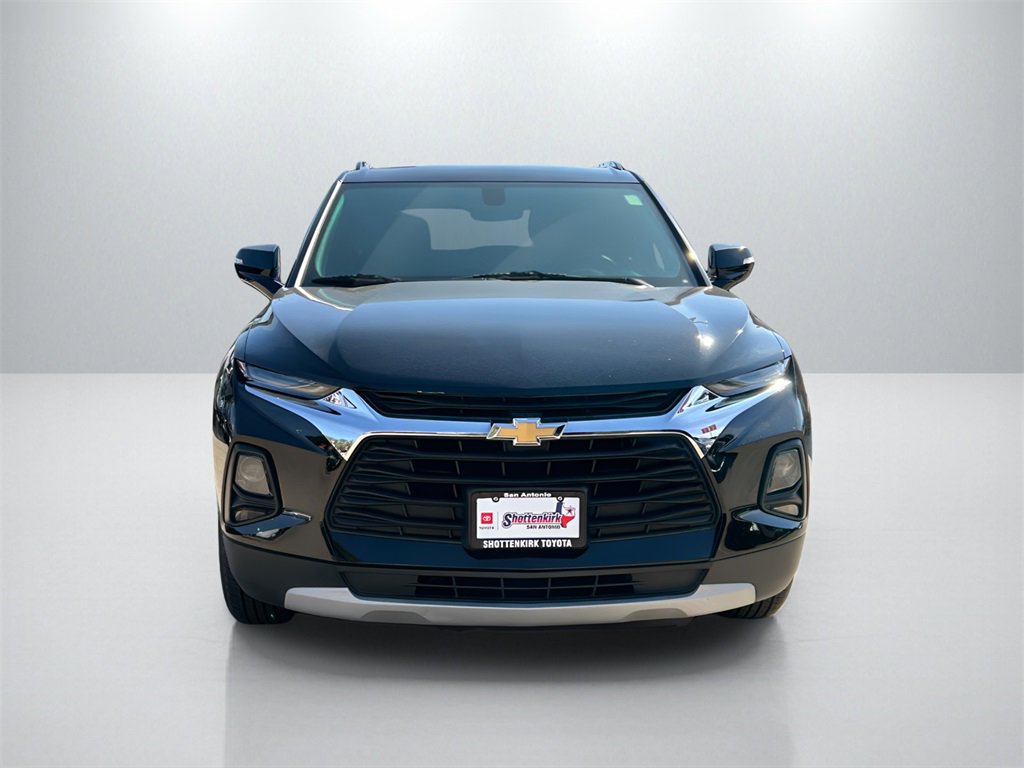 Used 2020 Chevrolet Blazer LT image 2