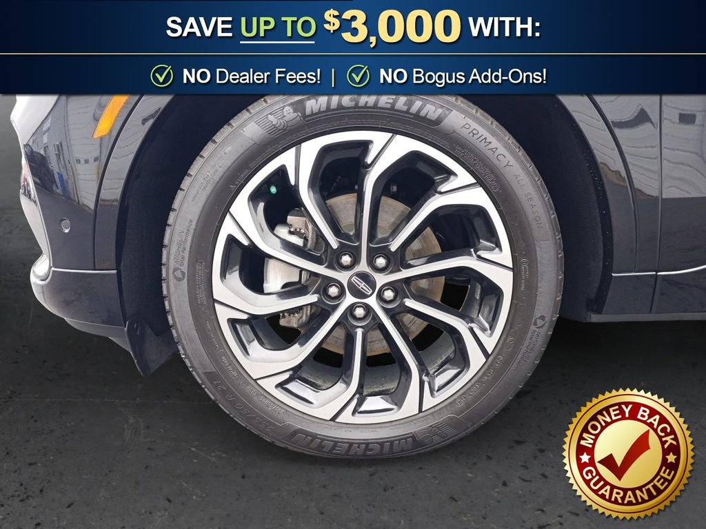 Used 2024 Lincoln Nautilus Reserve w/ Equipment Group 202A image 13