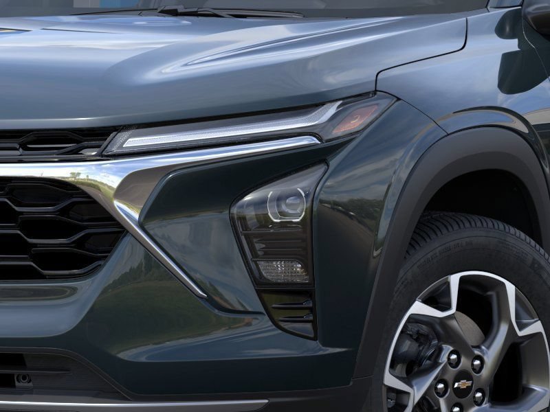 New 2026 Chevrolet Trax LT w/ Driver Confidence Package FWD image 10