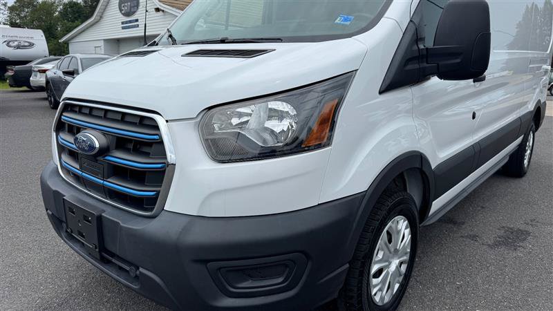 Used 2023 Ford E-Transit Medium Roof RWD image 9