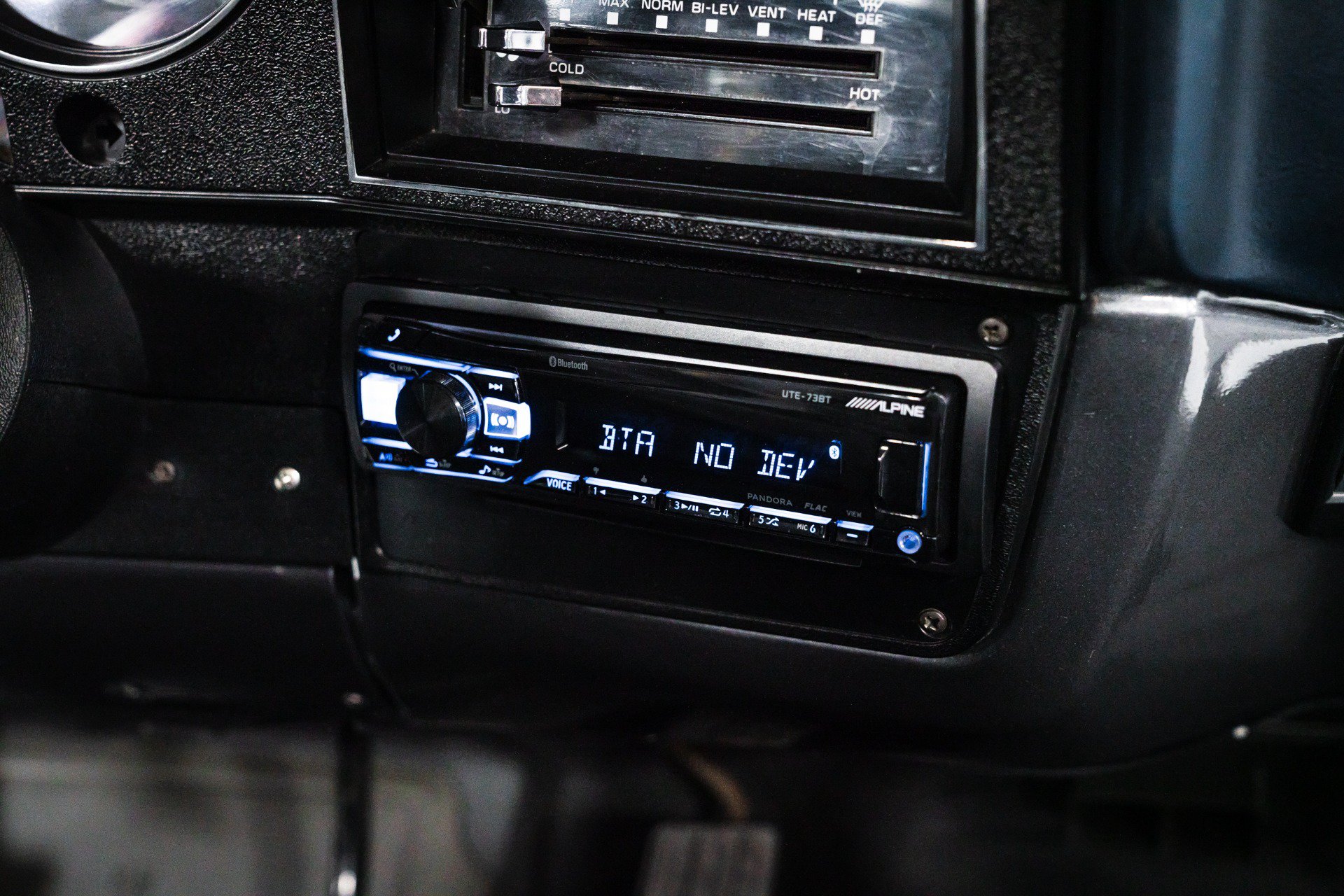 Used 1987 Chevrolet Blazer 4WD image 24