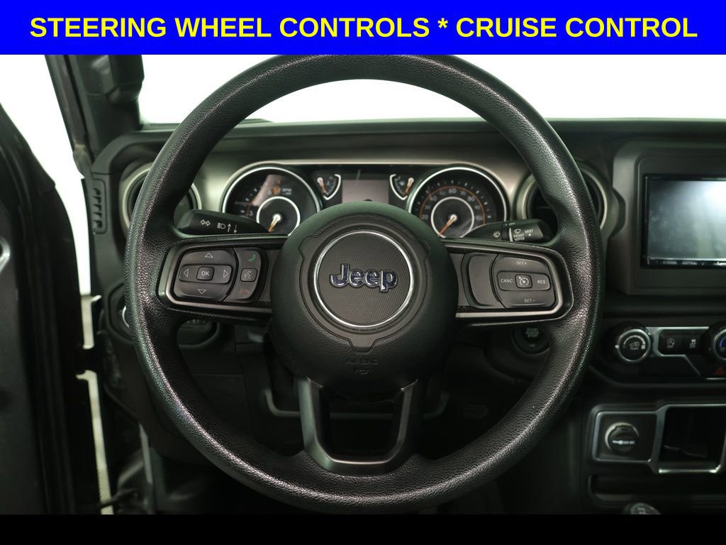 Used 2018 Jeep Wrangler Unlimited Sport AWD/4WD image 4