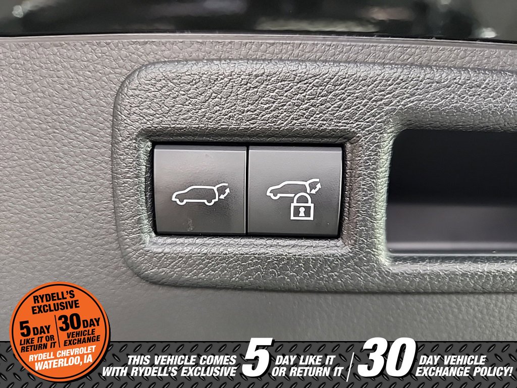 Used 2021 Toyota Venza XLE w/ Softex Package image 14