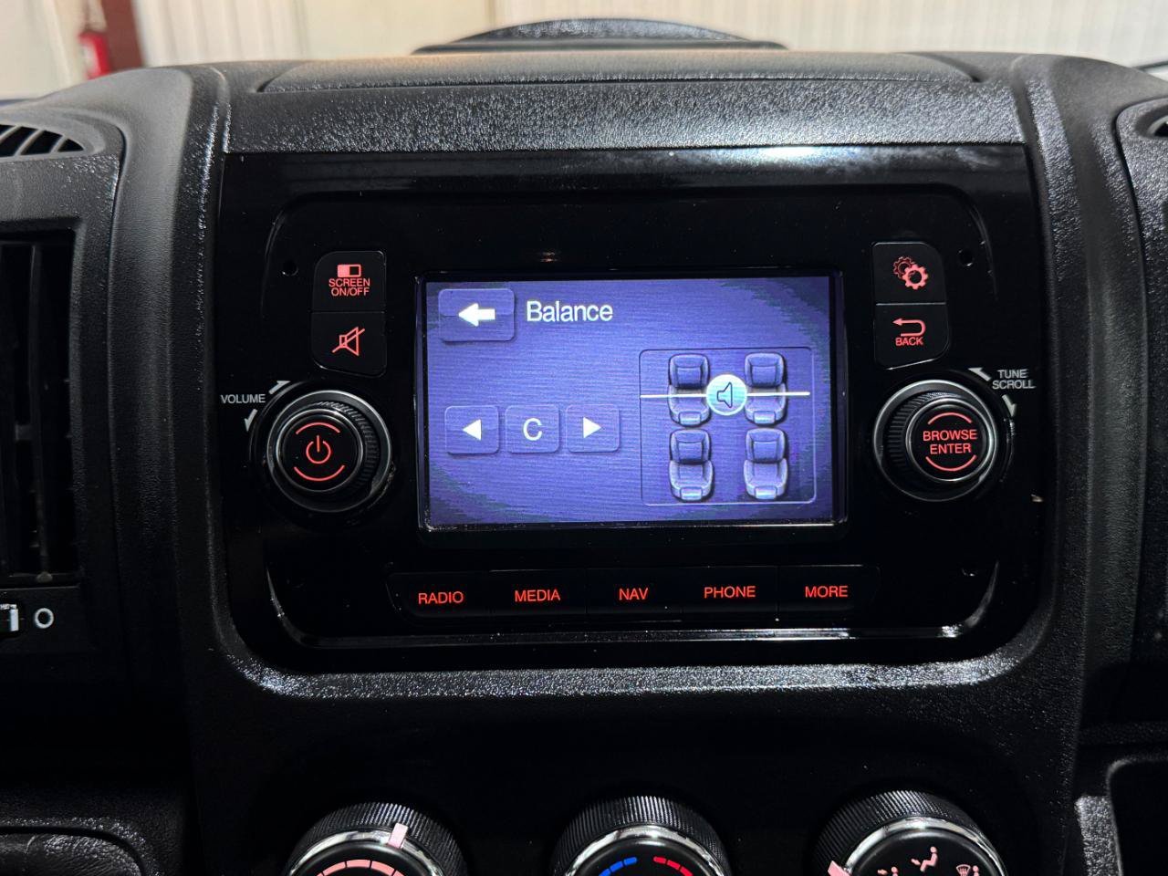 Used 2021 RAM ProMaster 2500 FWD image 47