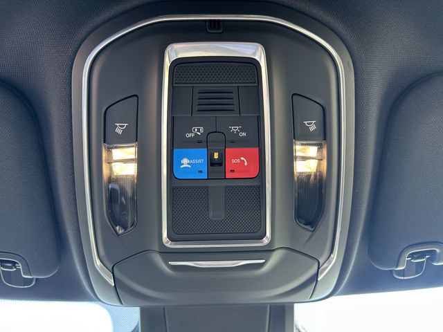 New 2026 Jeep Cherokee Laredo AWD/4WD image 24