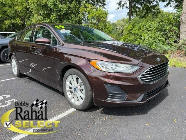 Used 2019 Ford Fusion SE