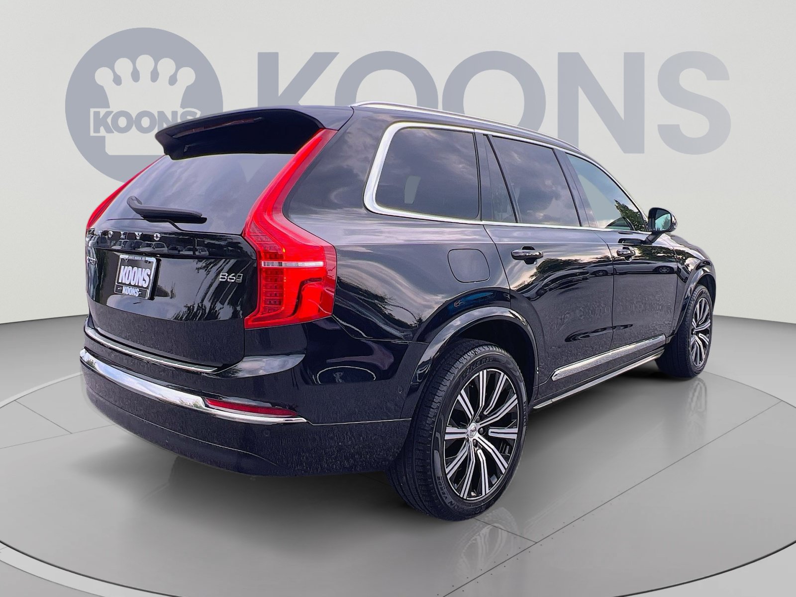 Certified 2023 Volvo XC90 B6 Plus w/ Protection Package Premier AWD/4WD image 7