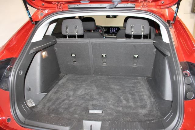 Used 2024 Chevrolet Trax LS FWD image 29