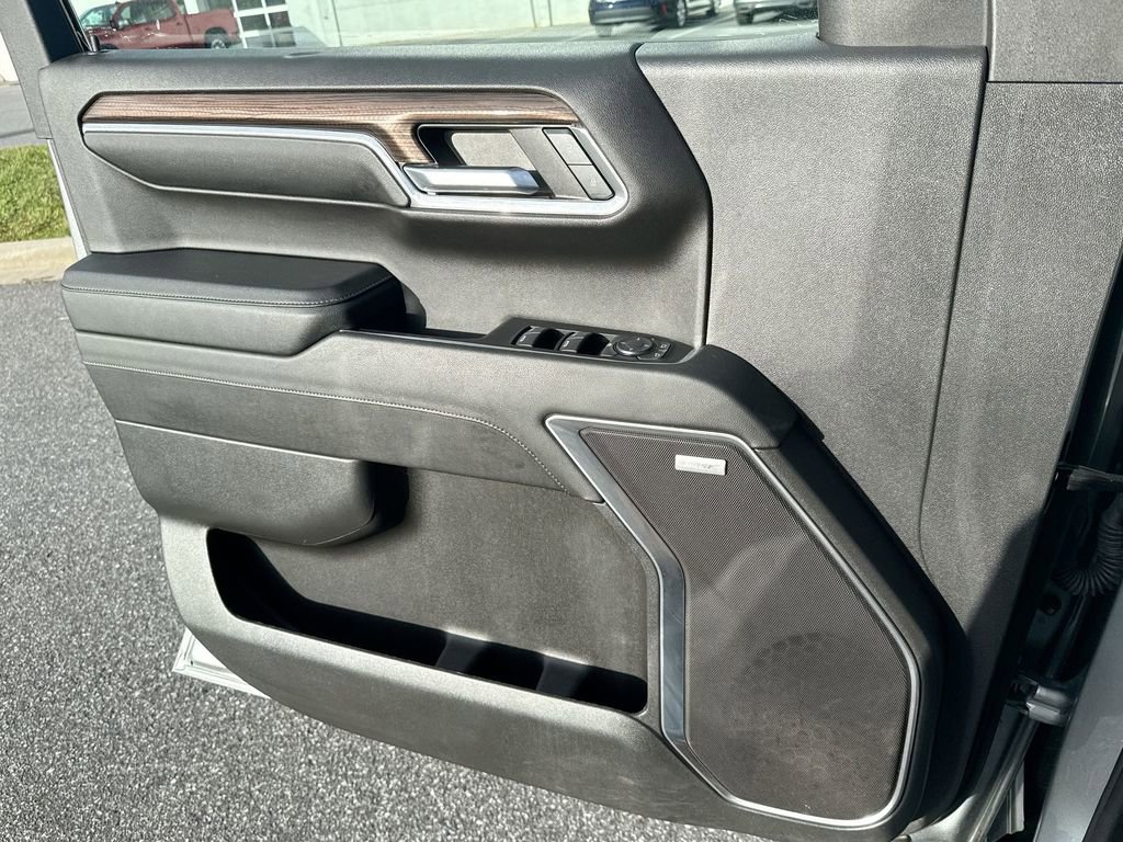 Certified 2024 Chevrolet Silverado 1500 RST w/ Convenience Package II image 18