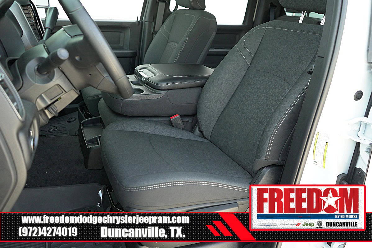New 2025 RAM 2500 Tradesman AWD/4WD image 14