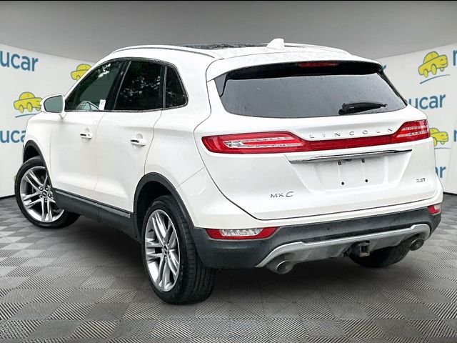Used 2019 Lincoln MKC Reserve AWD/4WD image 2