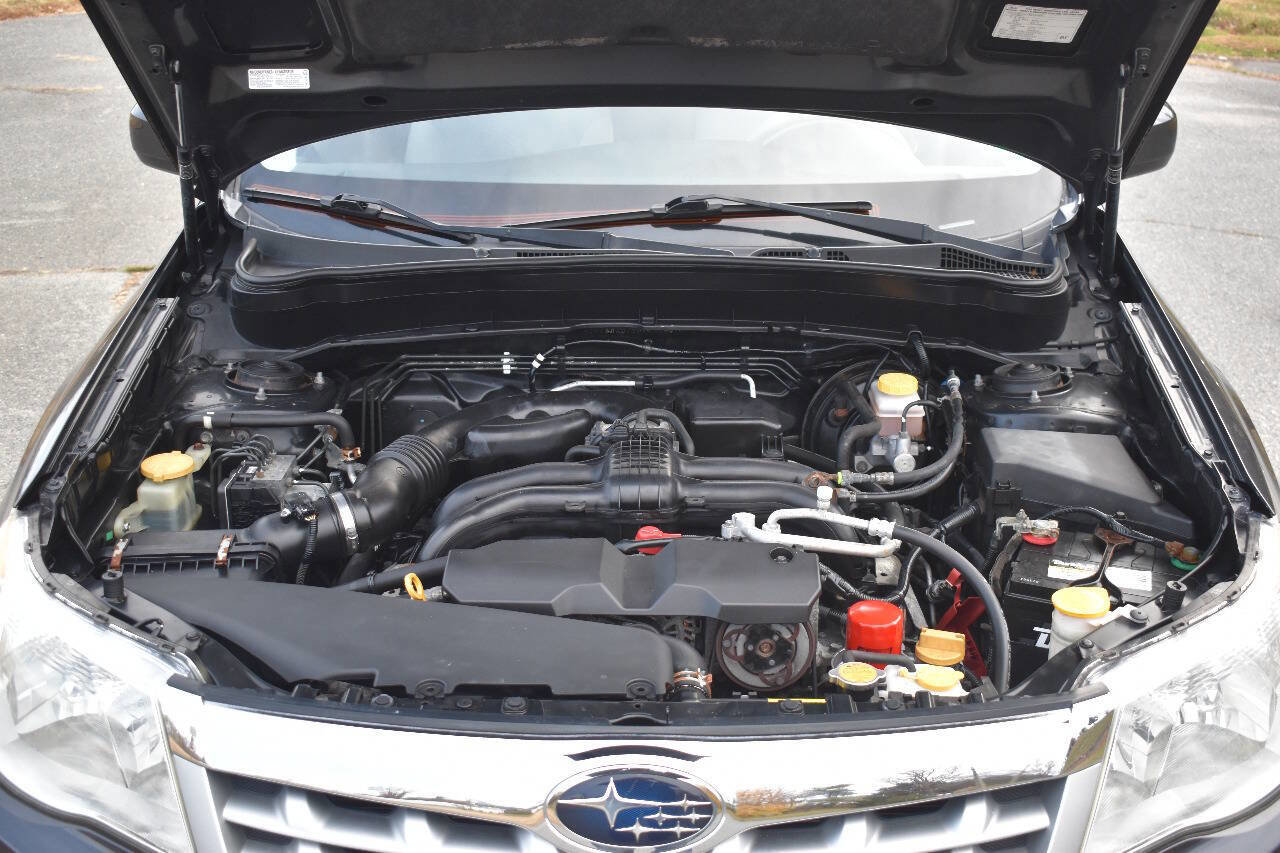 Used 2012 Subaru Forester 2.5X Premium w/ All-Weather Pkg image 34