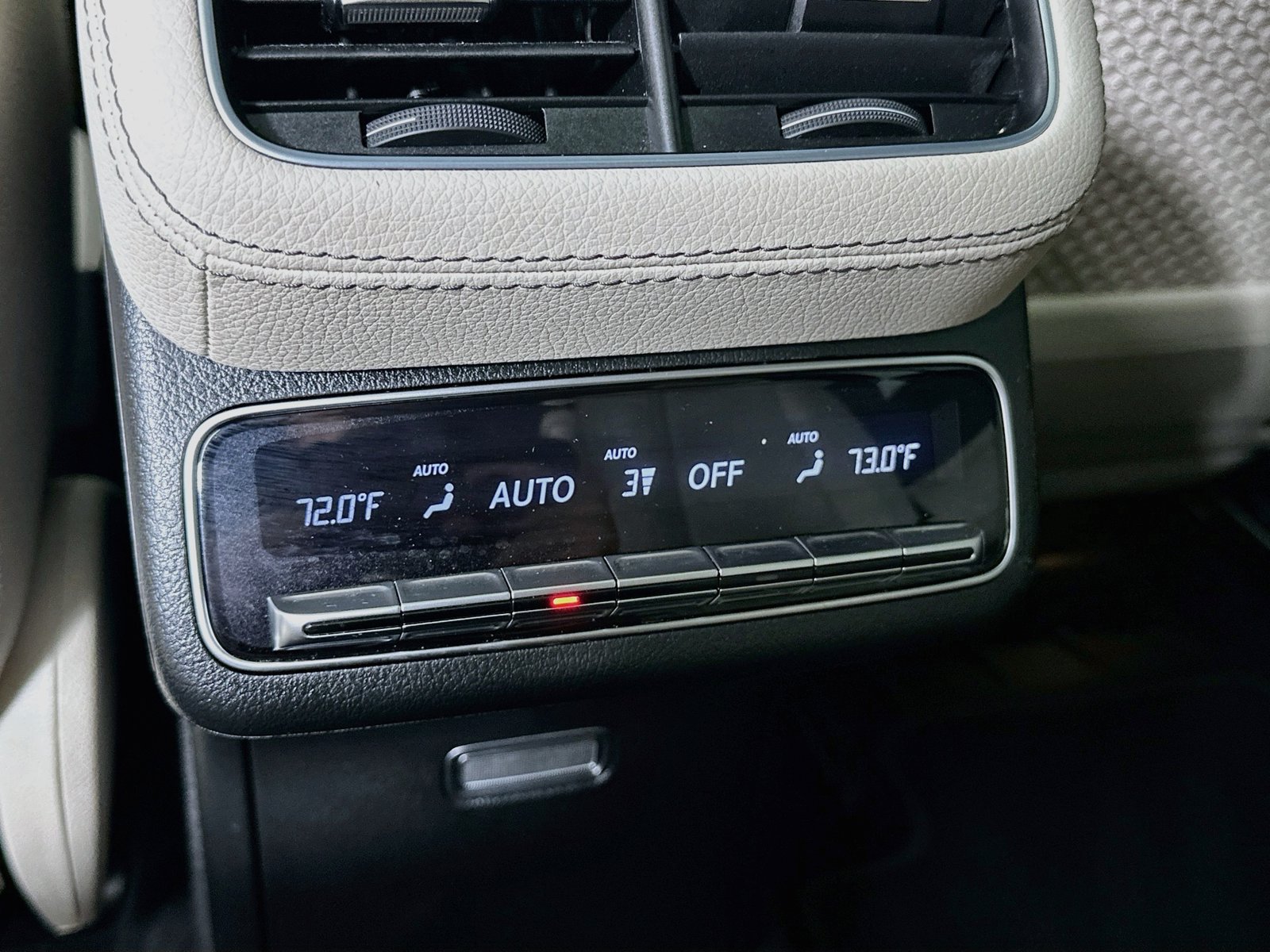 Used 2023 Mercedes-Benz GLS 580 4MATIC image 36