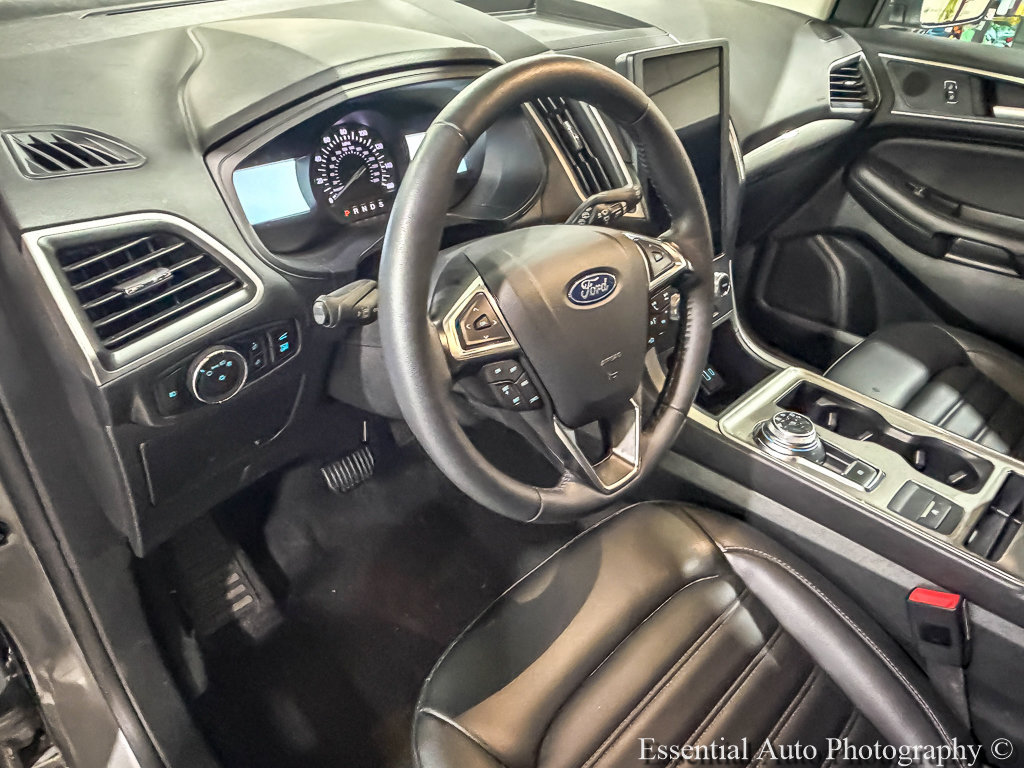 Certified 2024 Ford Edge SEL w/ Convenience Package AWD/4WD image 11