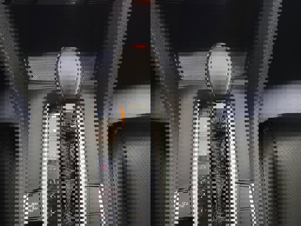 Used 2018 Honda Civic EX-L image 16